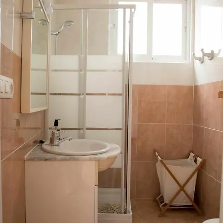 Casco Antigueo Con Mucho Encanto Junto Al Castillo Apartment