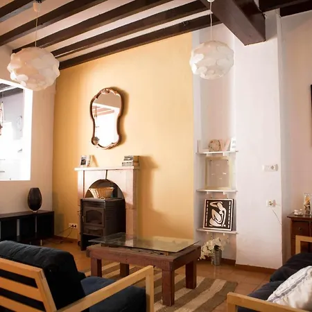 Apartment Casco Antigueo Con Mucho Encanto Junto Al Castillo *